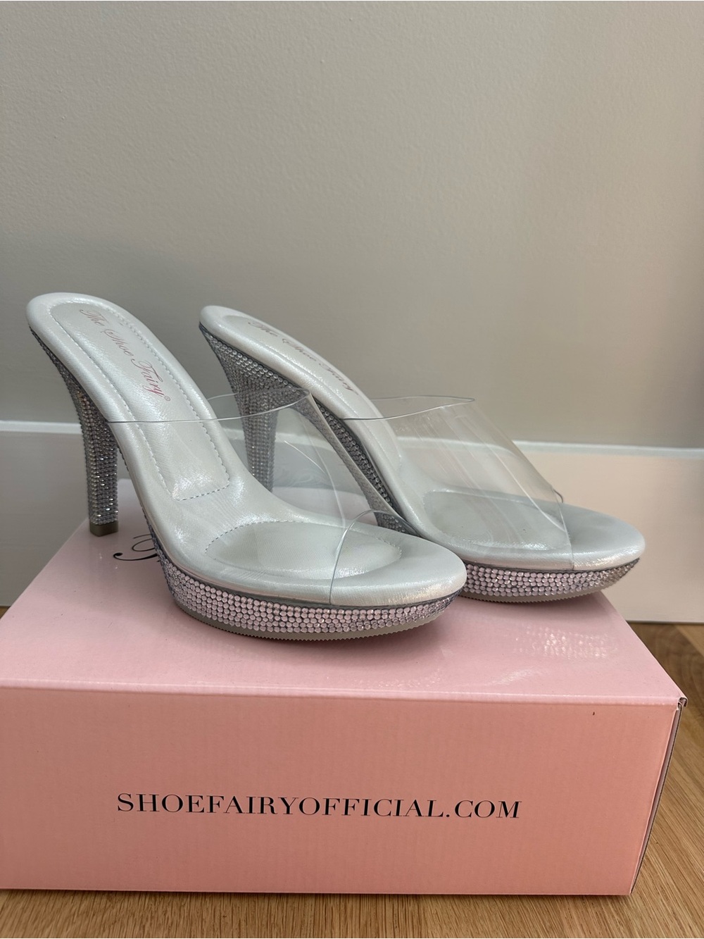 The Shoe Fairy Iconic Olympian Mule 2.0